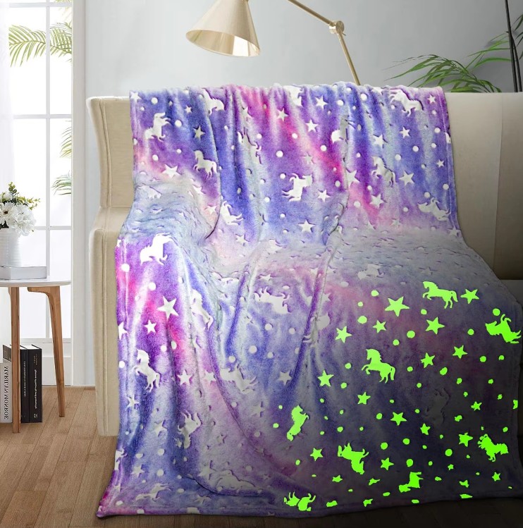 Wholesale children's gradient rainbow luminous unicorn blanket baby night light flannel blanket for gift giving