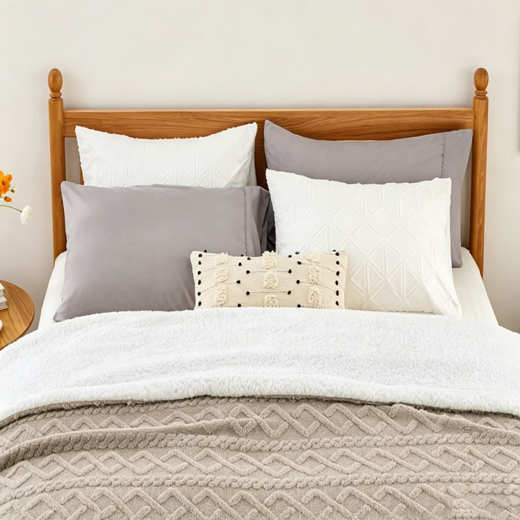 Classic Sherpa plaid blanket, fluffy and comfortable soft blanket, jacquard Sherpa wool plush blanket, suitable for sofa beds and sofas